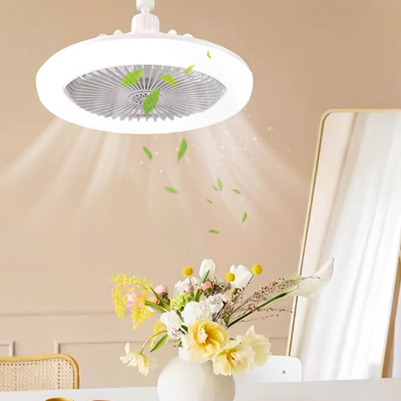 LumiBreeze™ – Ventilateur de Plafond Intelligent avec Éclairage