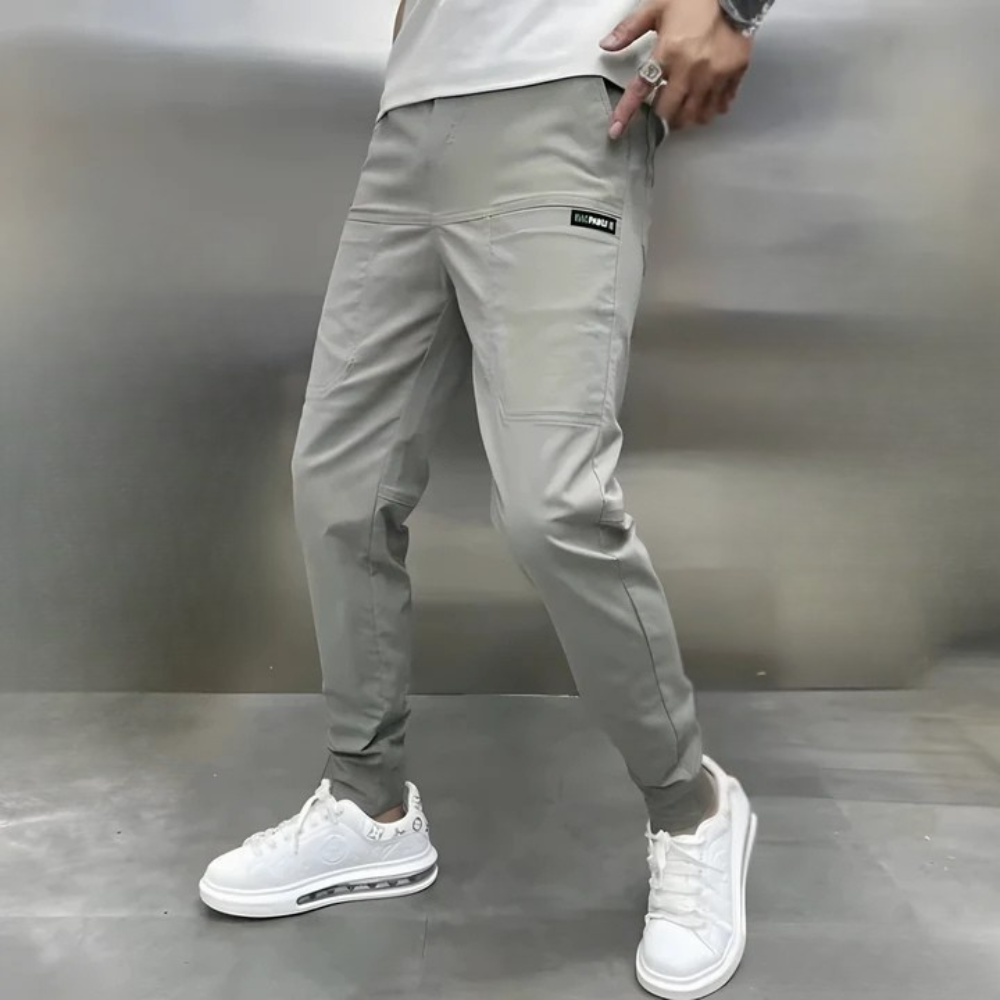 Flexure™ – Le pantalon qui s'adapte à vos mouvements