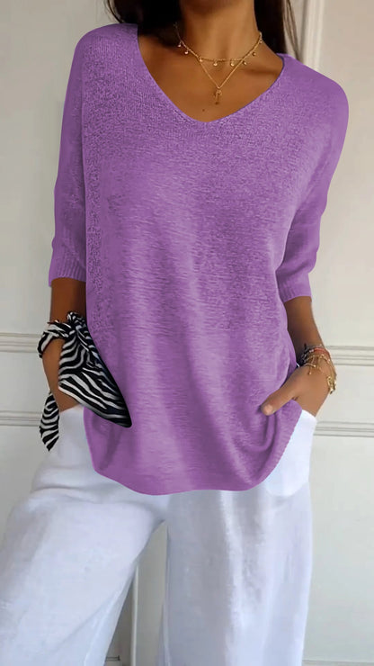 Lunéria™ Top Col V – Élégance Simple & Confort Léger
