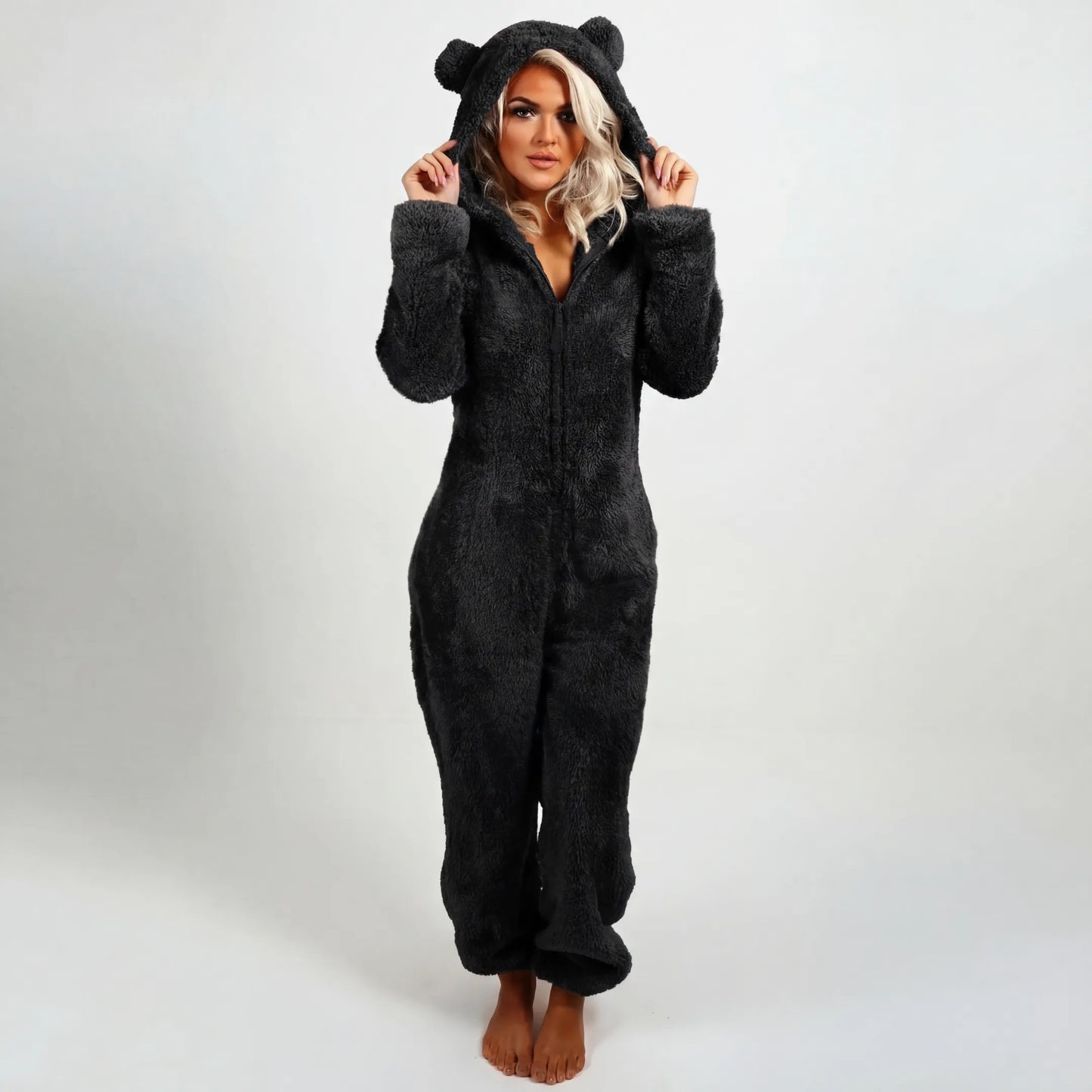 Cozynoa™ Combinaison à capuche en teddy – Confort ultime pour les journées froides
