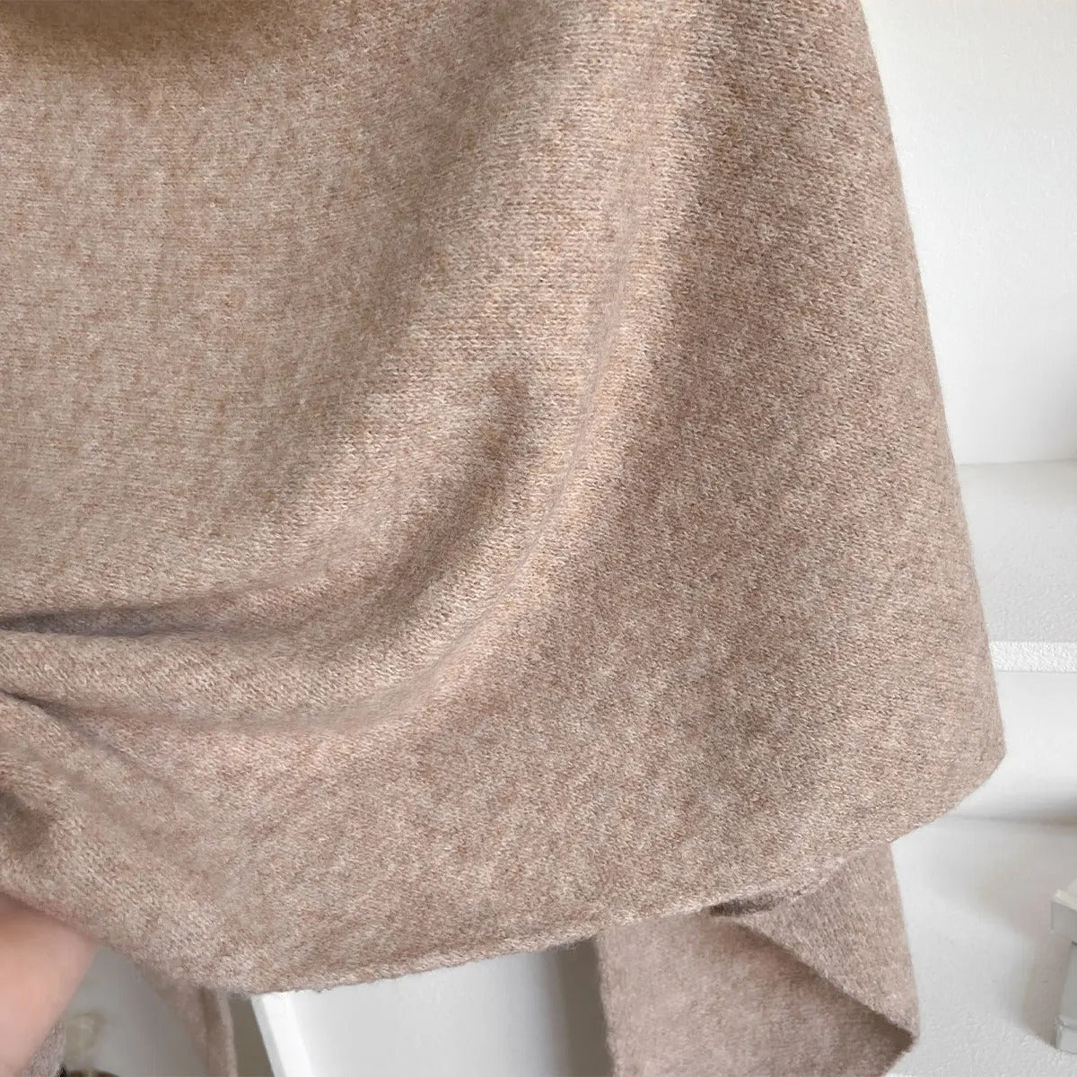 Veloura™ — Châle polaire léger au style intemporel