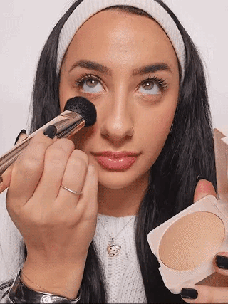 Lumévia™ Correcteur Éclat Sous les Yeux – Illuminez Votre Regard Naturellement
