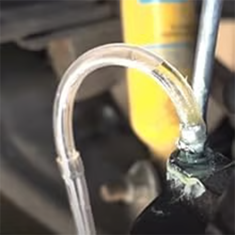 BrakeFlow™ – Tuyau de purge de frein haute précision