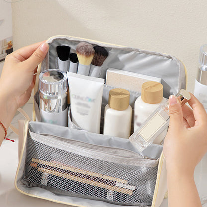 Élanique™ – Trousse de Maquillage Suspendue Élégante