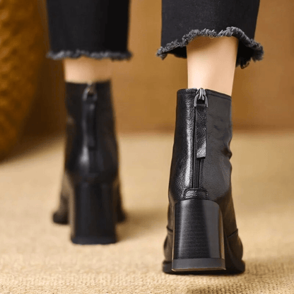 Civona: Les bottines de luxe qui redéfinissent le style et le confort