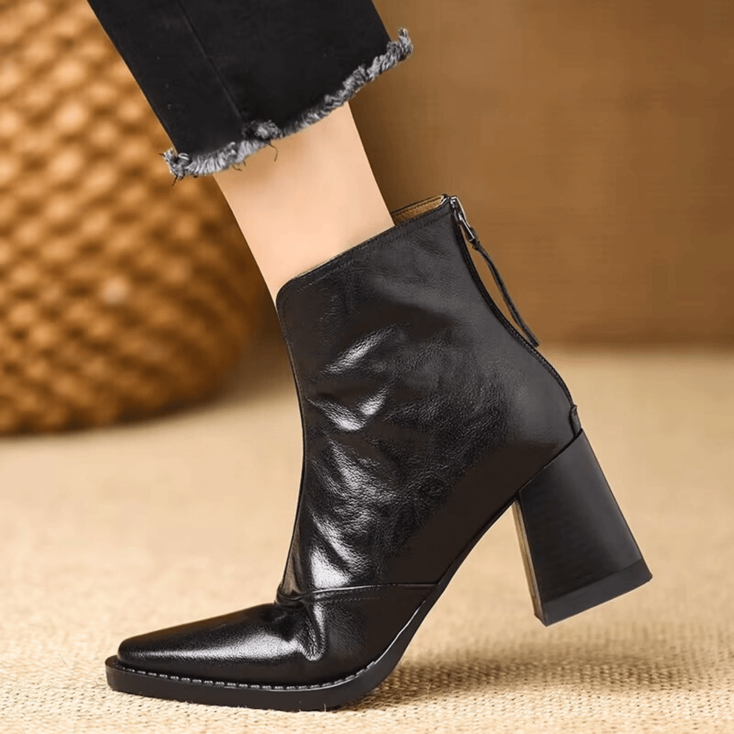 Civona: Les bottines de luxe qui redéfinissent le style et le confort