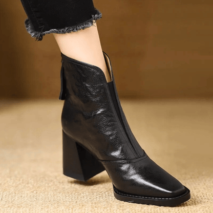 Civona: Les bottines de luxe qui redéfinissent le style et le confort
