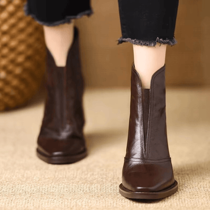 Civona: Les bottines de luxe qui redéfinissent le style et le confort
