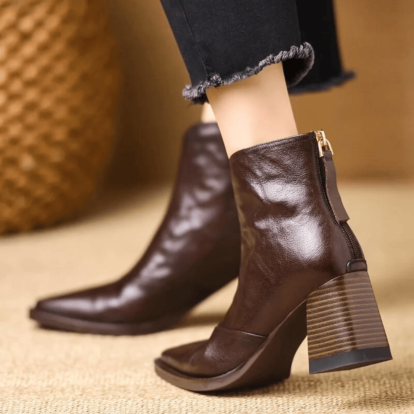 Civona: Les bottines de luxe qui redéfinissent le style et le confort