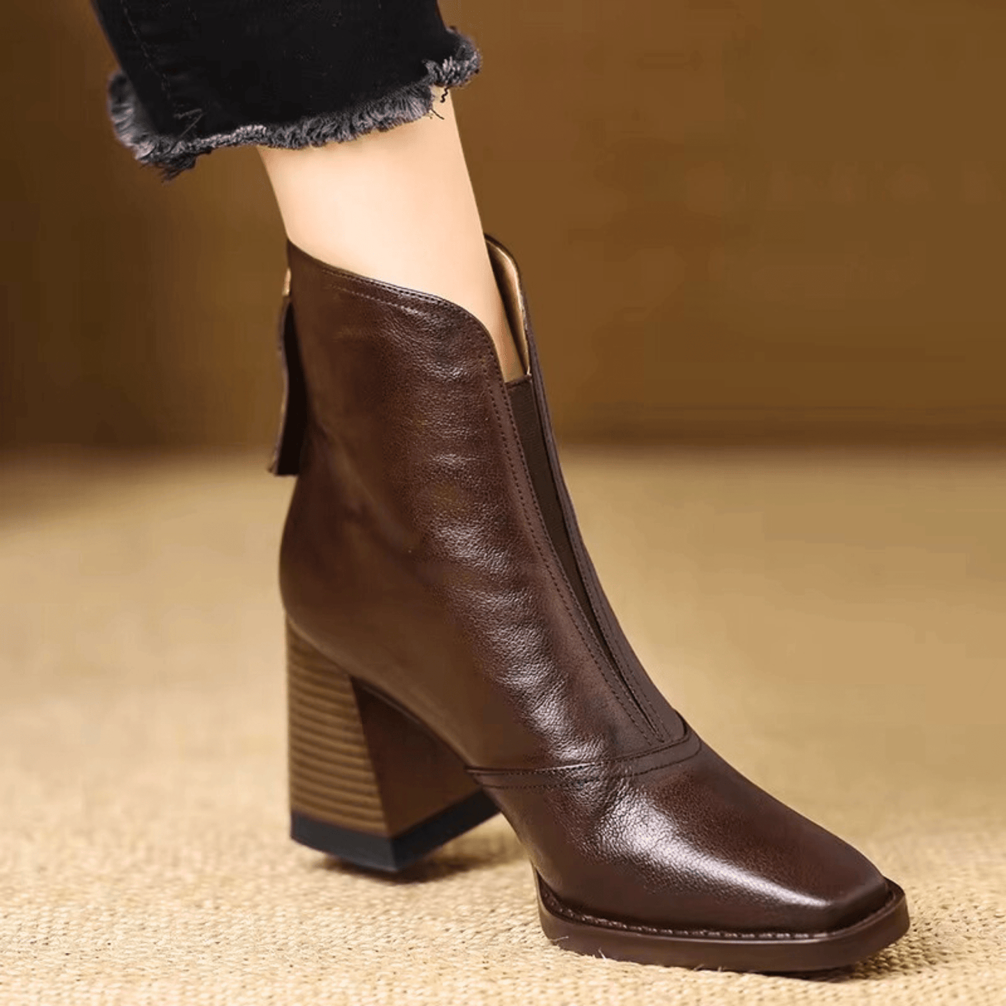 Civona: Les bottines de luxe qui redéfinissent le style et le confort
